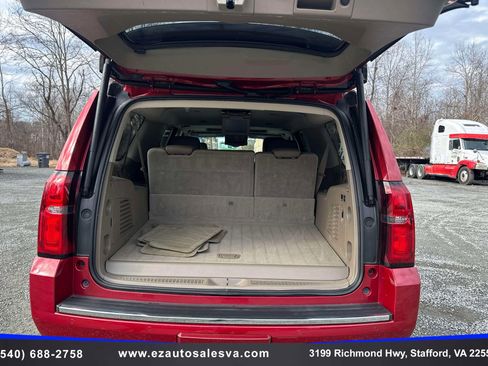 Used 2015 Chevrolet Suburban LTZ image 11