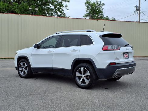 Used 2019 Jeep Cherokee Limited w/ Luxury Group AWD/4WD image 19