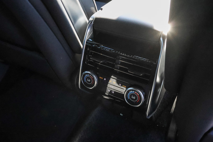 New 2026 Land Rover Range Rover SE AWD/4WD image 19