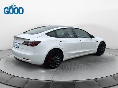 Used 2022 Tesla Model 3 Performance image 5