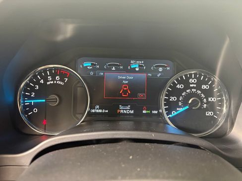 Certified 2019 Ford F150 Platinum w/ Equipment Group 701A Luxury AWD/4WD image 16
