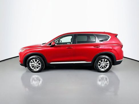 Used 2019 Hyundai Santa Fe SE FWD image 2