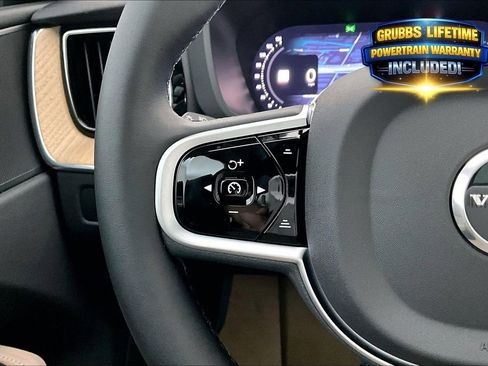New 2026 Volvo XC60 B5 Core w/ Climate Package AWD/4WD image 24