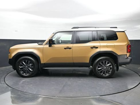 Used 2026 Toyota Land Cruiser w/ Premium Package AWD/4WD image 9