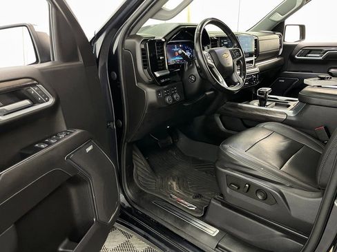 Certified 2022 Chevrolet Silverado 1500 LTZ w/ LTZ Premium Package image 27