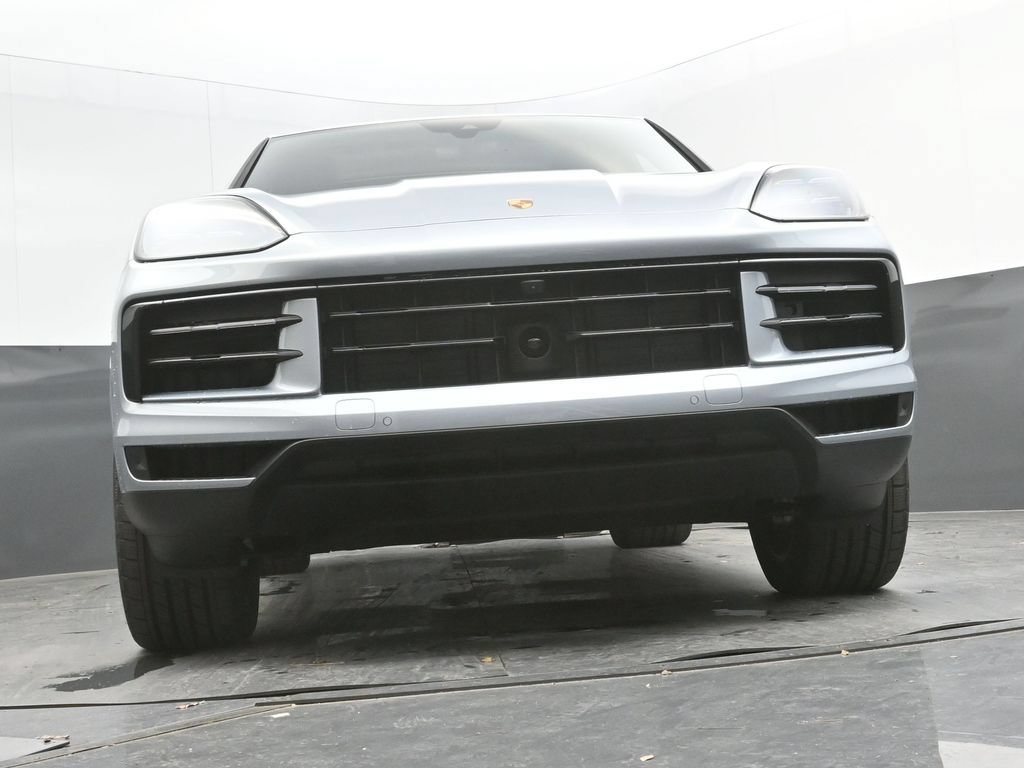 Certified 2026 Porsche Cayenne S AWD/4WD image 18
