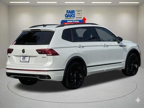 Used 2024 Volkswagen Tiguan SE R-Line AWD/4WD image 5