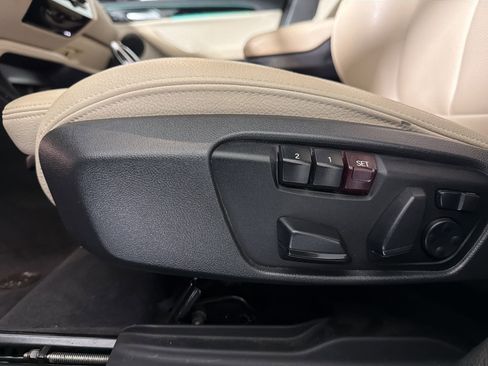 Used 2021 BMW X2 sDrive28i w/ Convenience Package FWD image 12