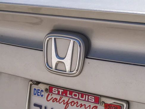 Used 2016 Honda Civic EX-L image 11