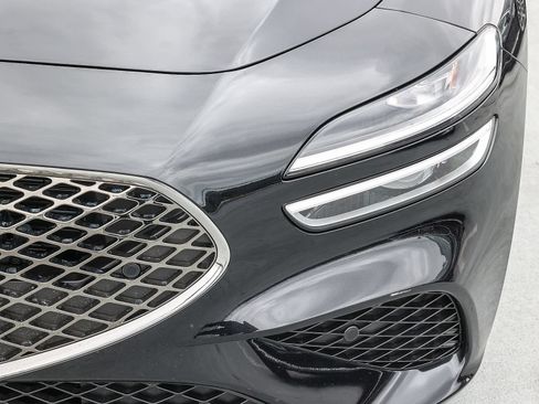 Used 2026 Genesis G70 2.5T Prestige RWD image 10