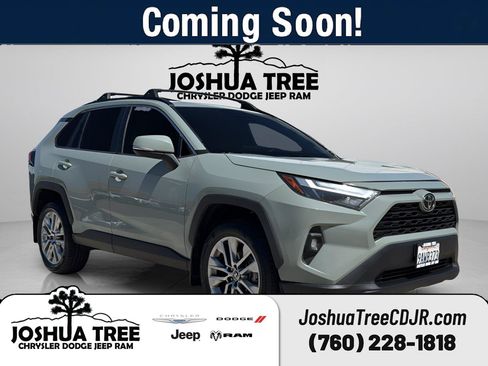 Used 2022 Toyota RAV4 XLE Premium FWD image 1
