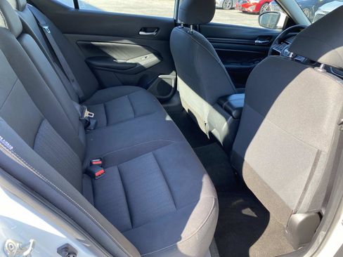 Used 2022 Nissan Altima 2.5 S FWD image 21