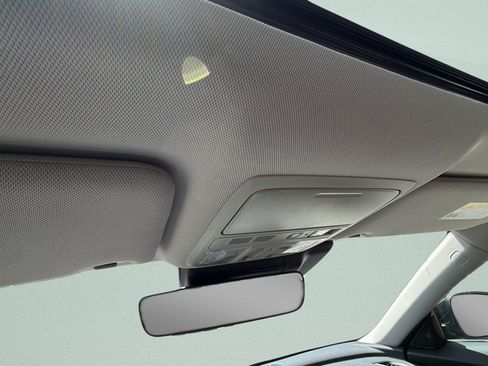 Used 2019 Honda Accord Touring image 21
