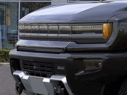 New 2026 GMC Hummer EV 2X image 13