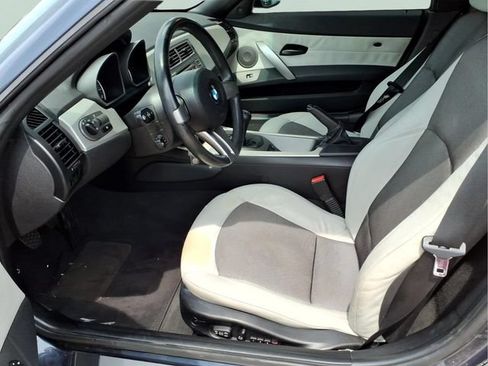 Used 2003 BMW Z4 2.5i RWD image 17