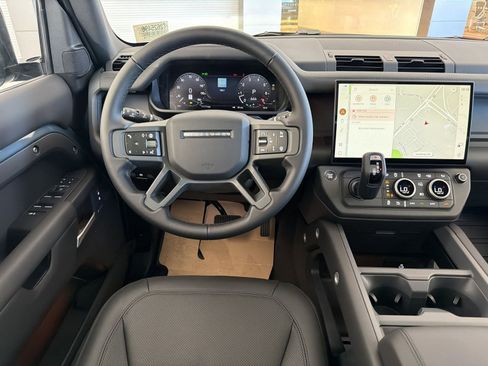 New 2026 Land Rover Defender 110 S AWD/4WD image 28