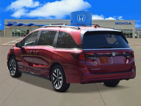 New 2026 Honda Odyssey EX-L image 3