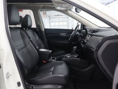 Used 2017 Nissan Rogue SL w/ SL Premium Package AWD/4WD image 23