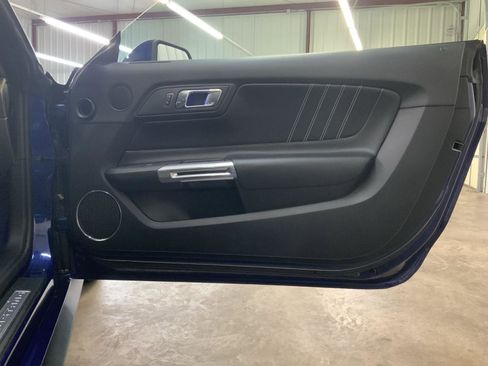 Used 2015 Ford Mustang GT Premium w/ Equipment Group 401A RWD image 23