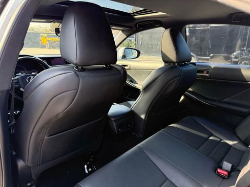 Used 2017 Lexus IS 200t F Sport w/ F Sport Package image 11