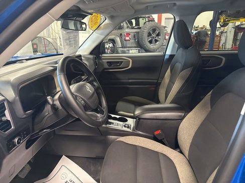 Used 2025 Ford Bronco Sport Big Bend w/ Convenience Package image 16