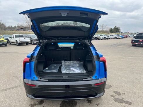 New 2026 Chevrolet Blazer EV RS AWD/4WD image 30