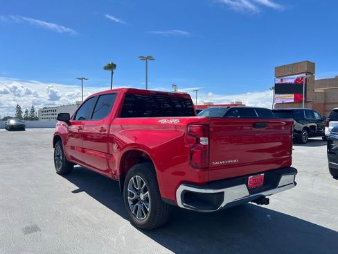 Used 2023 Chevrolet Silverado 1500 LT AWD/4WD image 6