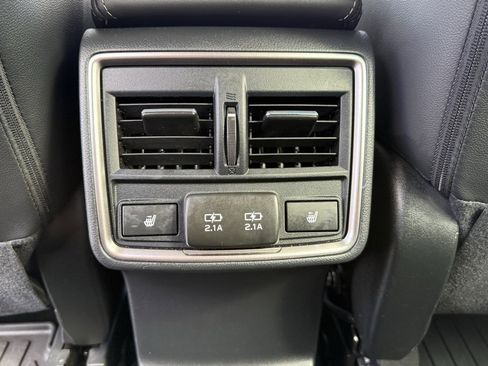 Used 2024 Subaru Forester Touring w/ Convenience Package image 29