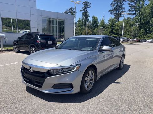 Used 2020 Honda Accord LX image 1