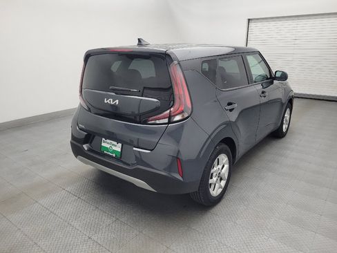 Used 2025 Kia Soul S FWD image 9
