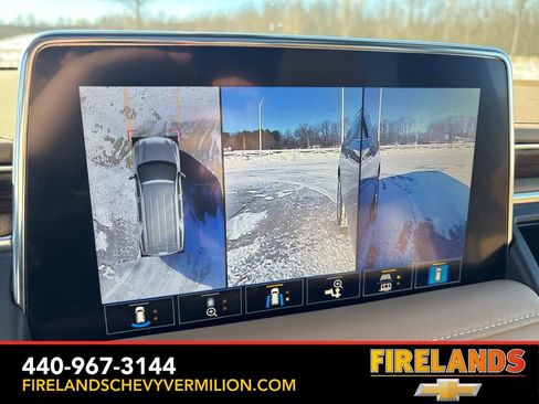 Used 2021 Chevrolet Suburban Premier w/ Premium Package image 27