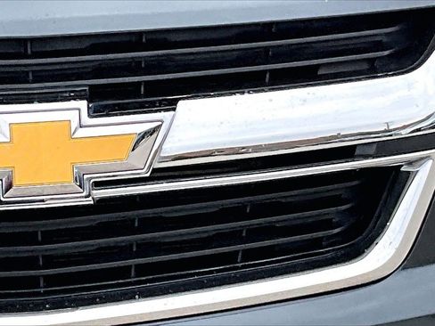 Used 2018 Chevrolet Colorado W/T w/ WT Convenience Package image 11