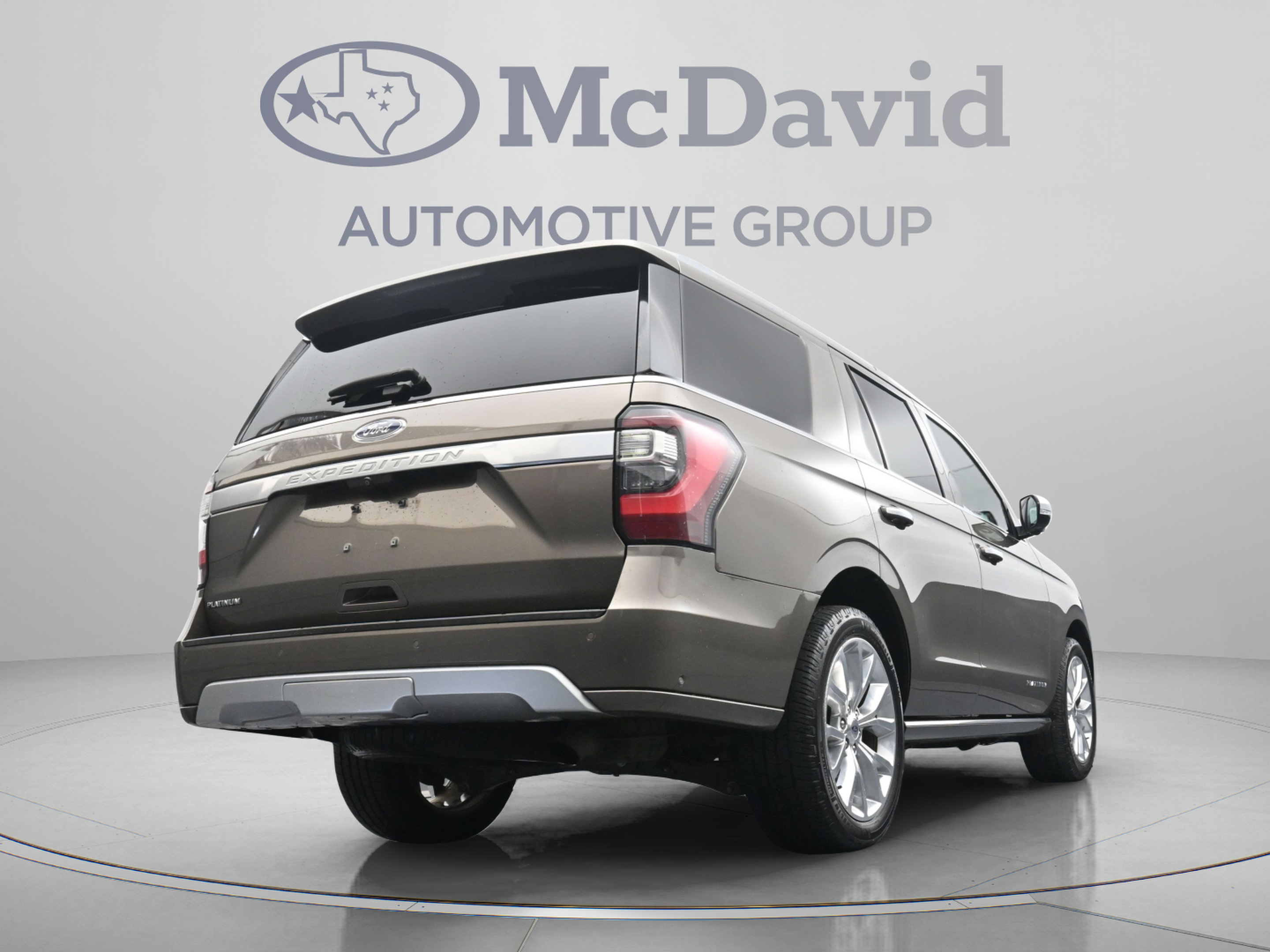 Used 2019 Ford Expedition Platinum RWD image 32