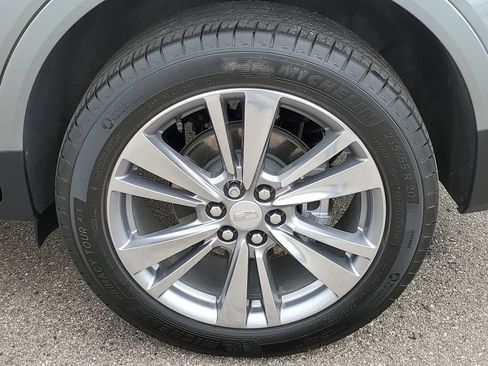 Used 2024 Cadillac XT5 Premium Luxury FWD image 36