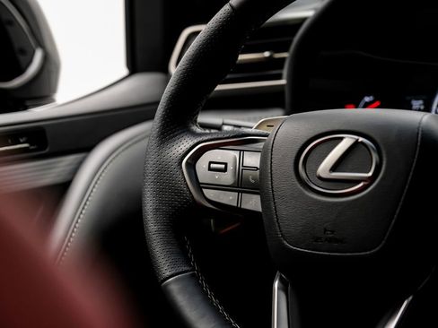 Used 2024 Lexus LX 600 F Sport AWD/4WD image 20
