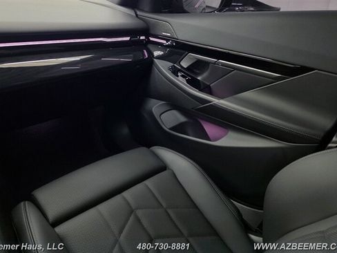 Used 2026 BMW 530i w/ M Sport Package RWD image 44