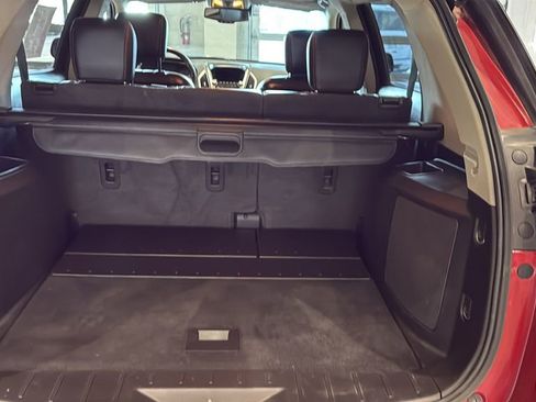 Used 2015 GMC Terrain SLT w/ Safety Package AWD/4WD image 18