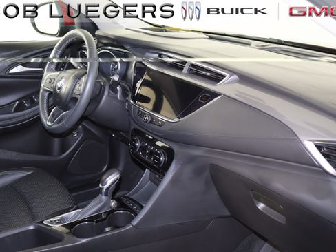 Certified 2021 Buick Encore GX Essence w/ Advanced Technology Package AWD/4WD image 19