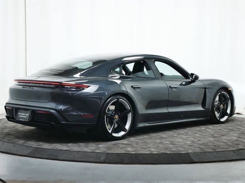 Used 2020 Porsche Taycan Turbo image 7