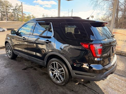 Used 2018 Ford Explorer Sport image 12