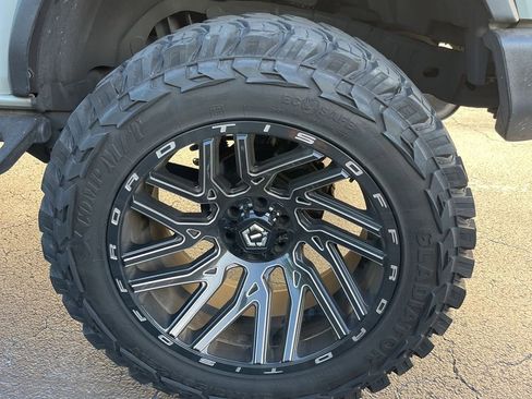 Used 2023 Ford Bronco Big Bend image 11