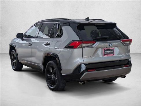Used 2021 Toyota RAV4 XSE AWD/4WD image 8