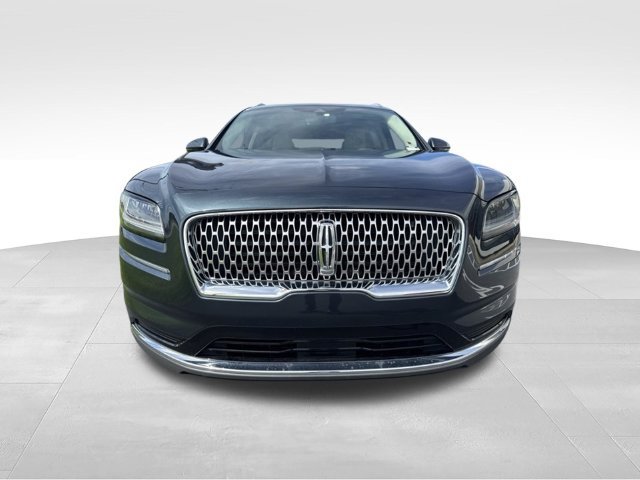 Used 2022 Lincoln Nautilus FWD image 2