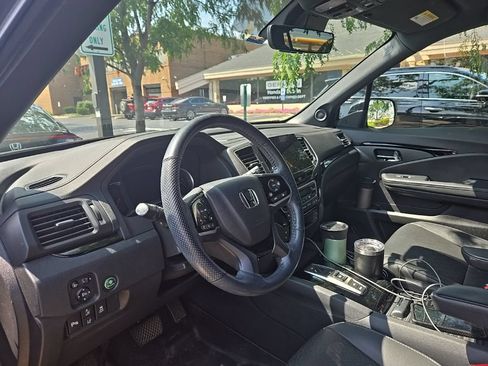Used 2021 Honda Passport Elite image 12