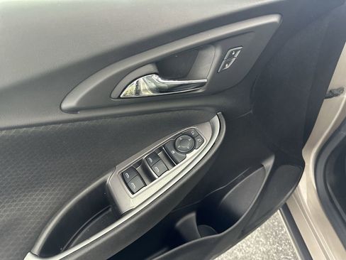 Used 2024 Chevrolet Malibu LT image 17