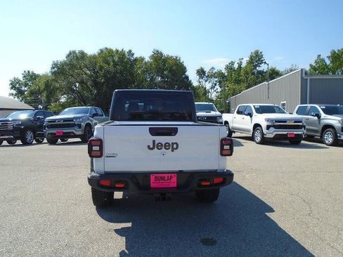 Used 2026 Jeep Gladiator Mojave AWD/4WD image 29
