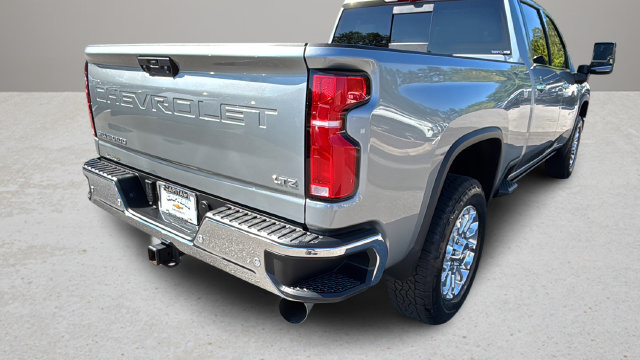 Used 2025 Chevrolet Silverado 2500 LTZ w/ LTZ Plus Package AWD/4WD image 42