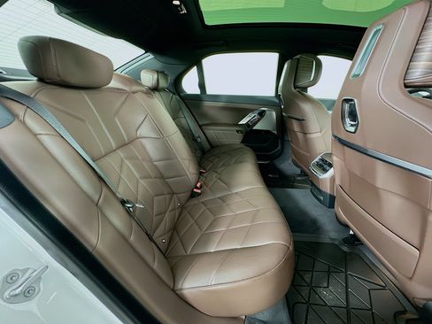 New 2026 BMW 760i xDrive AWD/4WD image 43