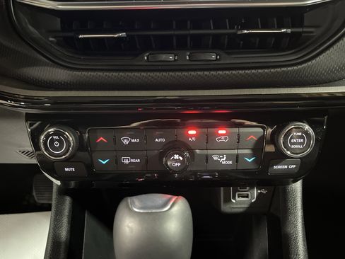 Used 2024 Jeep Compass Trailhawk w/ Trailhawk Elite Group image 25