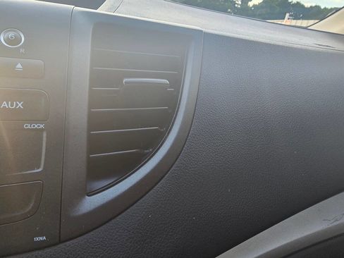 Used 2014 Honda CR-V LX image 34